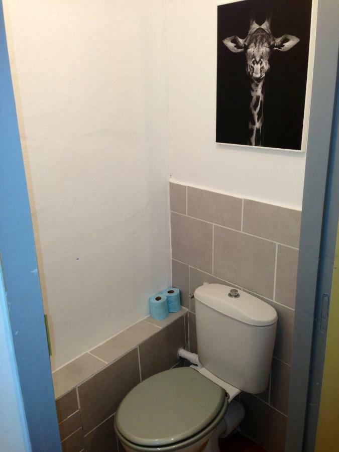 Le Petit Nid Des Arenes Apartamento Béziers Exterior foto
