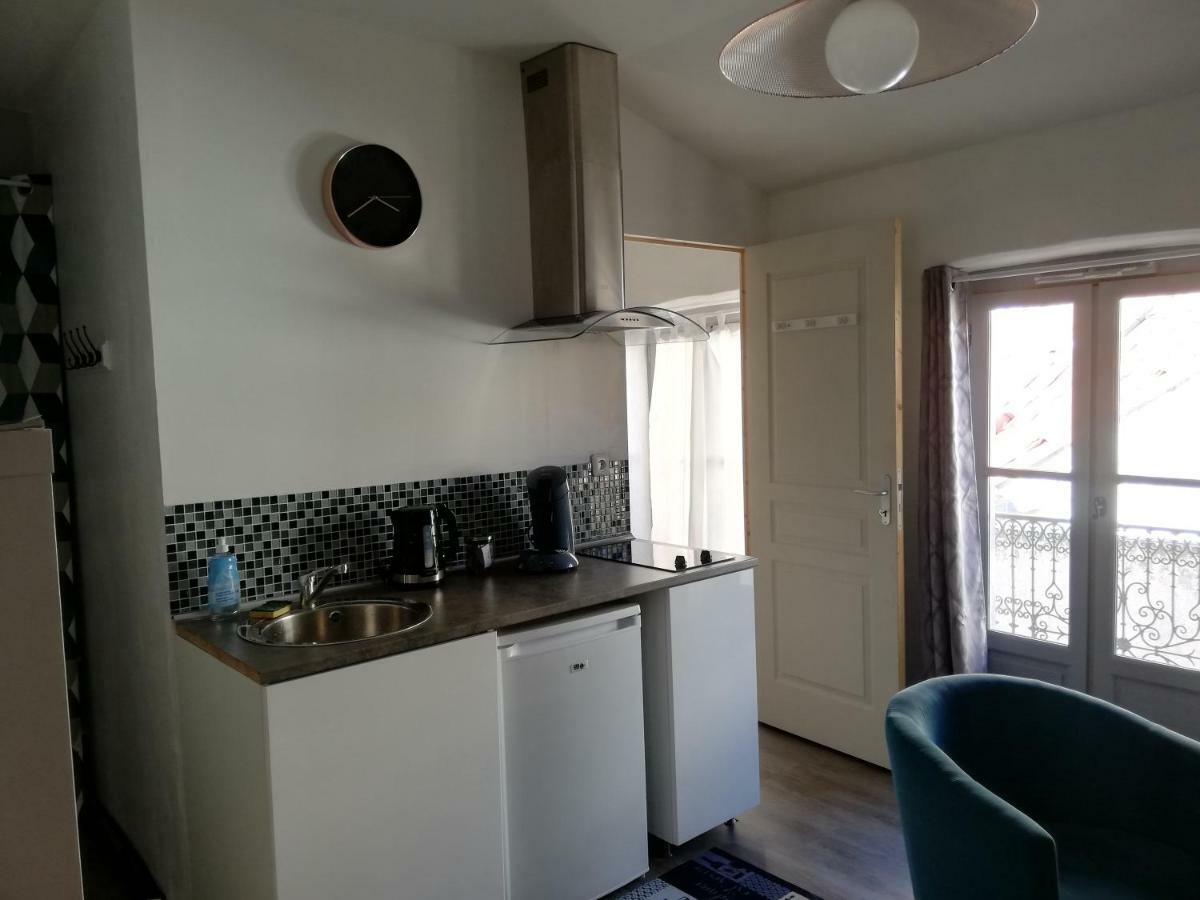 Le Petit Nid Des Arenes Apartamento Béziers Exterior foto